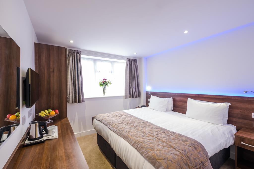 Signature Hotel London Ilford Exterior foto